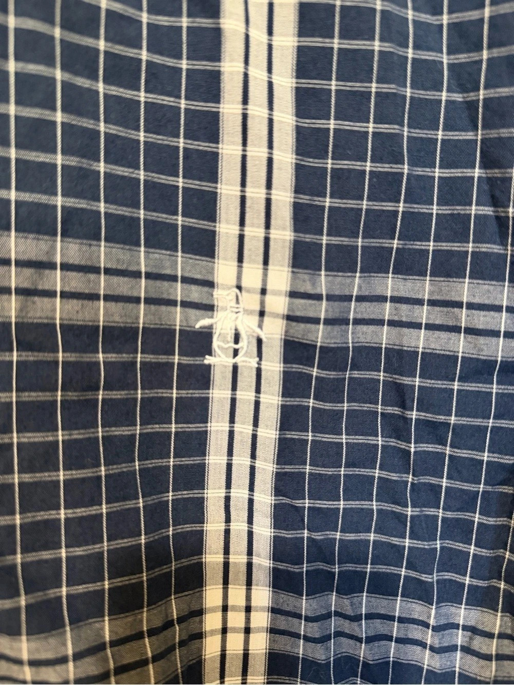 Original Penguin Classic Fit Plaid Button Down in Navy & White, Size Medium - Picture 6 of 7